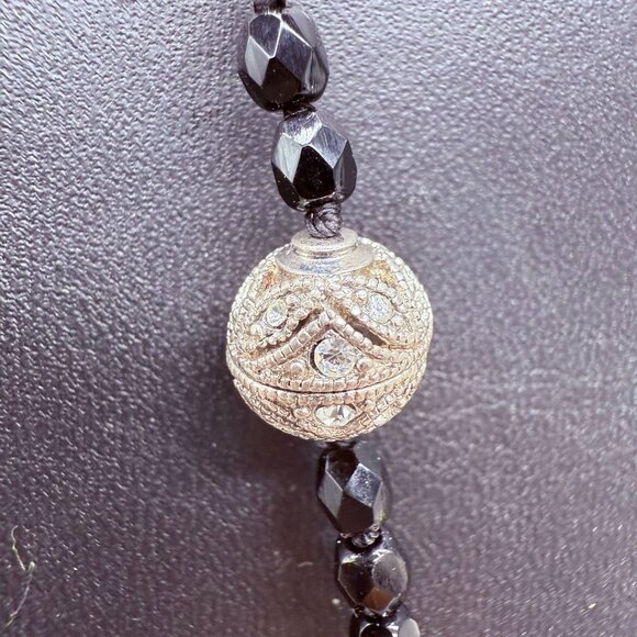 Black Faceted Beaded Clear Rhinestone Station Long Necklace Silver Tone - Picture 5 of 8